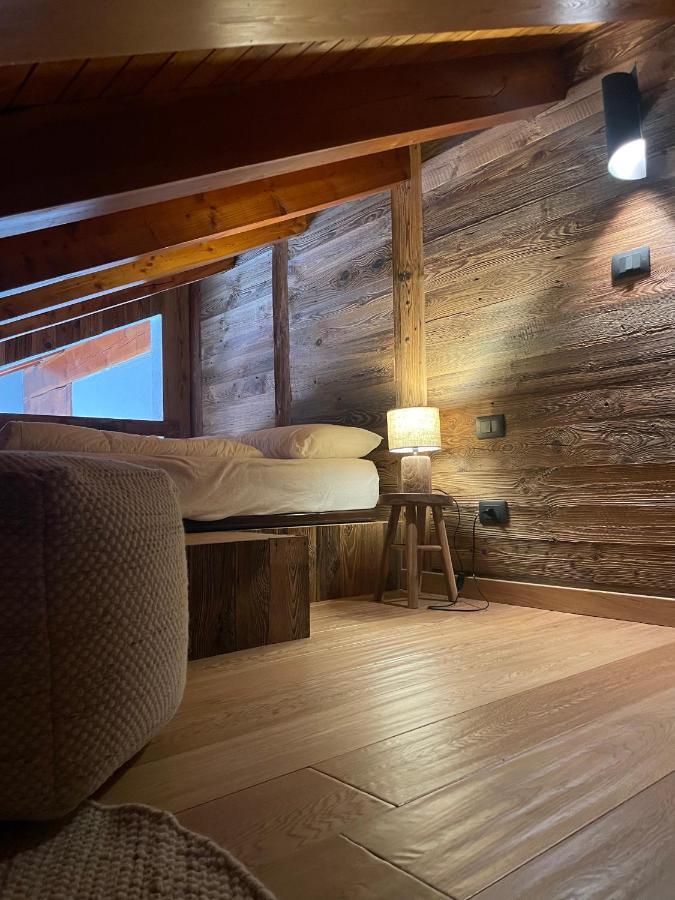 Chalet Mont Blanc De Courmayeur Exterior photo